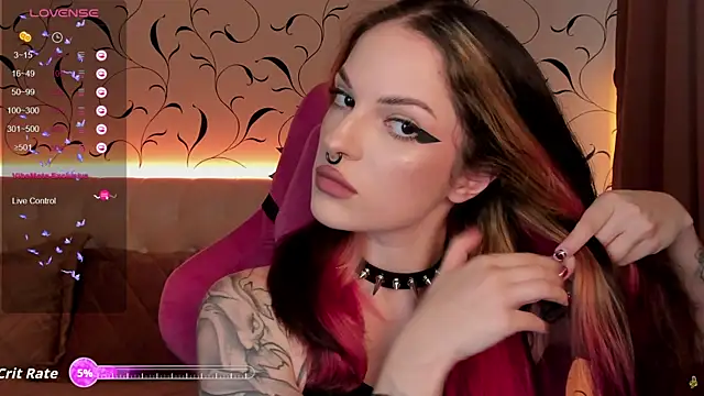 Snapshot of BratzieDarsie chatting on September 17, 2025, 10:17 am BratzieDarsie online show from September 17, 2025, 10:17 am