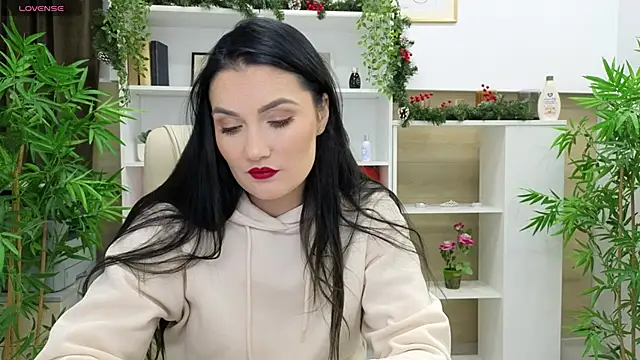 Snapshot of SelineSole chatting on December 16, 2024, 5:11 pm SelineSole online show from December 16, 2024, 5:11 pm