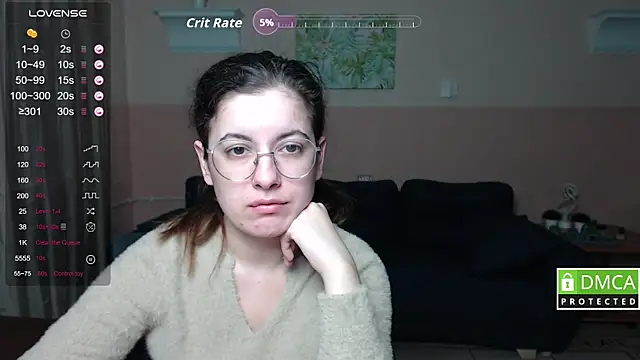 Snapshot of Aminabeatris chatting on October 13, 2025, 5:29 am Aminabeatris online show from October 13, 2025, 5:29 am