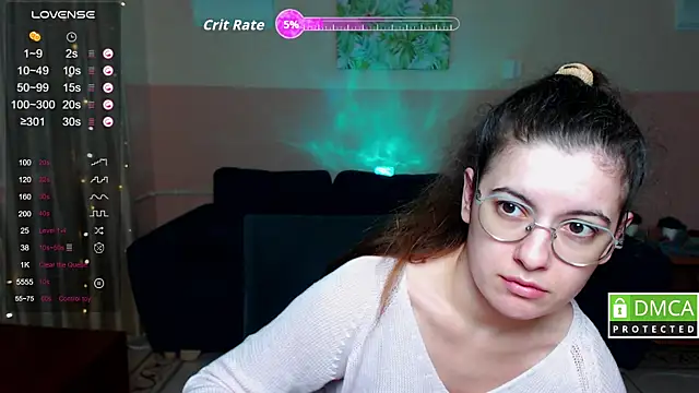 Snapshot of Aminabeatris chatting on November 13, 2025, 6:23 am Aminabeatris online show from November 13, 2025, 6:23 am