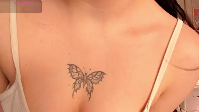 cute  cherry  online show from October 20, 2025, 9:37 pm