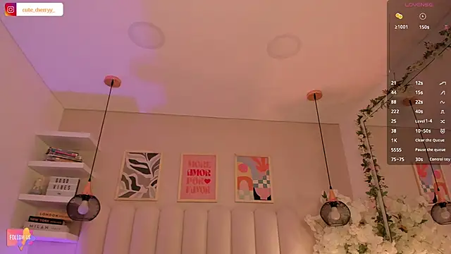 cute  cherry  online show from November 19, 2025, 8:53 pm