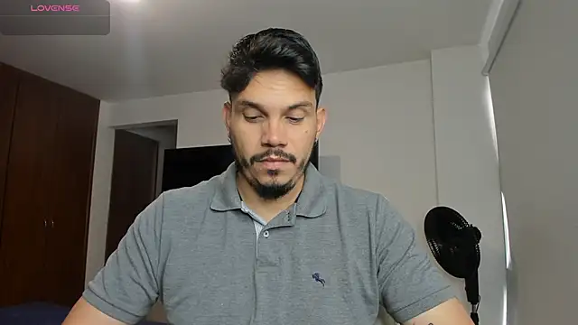 alejandro stark online show from February 23, 2025, 1:32 pm