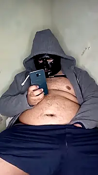 Snapshot of Kidding_Road chatting on October 11, 2025, 4:12 am Kidding Road online show from October 11, 2025, 4:12 am