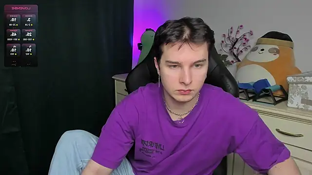 Snapshot of Vincent_Strong chatting on January 11, 2026, 8:19 am Vincent Strong online show from January 11, 2026, 8:19 am