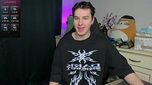 Snapshot of Vincent_Strong chatting on January 12, 2026, 9:14 am Vincent Strong online show from January 12, 2026, 9:14 am