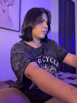 GigiiStone online show from September 11, 2025, 10:43 pm