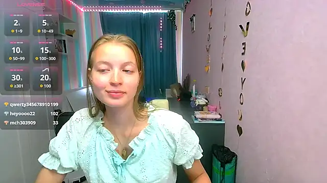 Snapshot of __Aphrodita__wow__ chatting on September 20, 2025, 8:48 am Aphrodita wow online show from September 20, 2025, 8:48 am