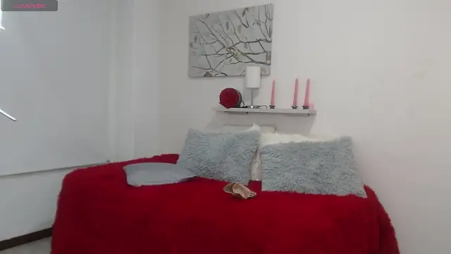 Snapshot of sofia_perez___ chatting on May 28, 2026, 8:06 pm sofia perez online show from May 28, 2026, 8:06 pm
