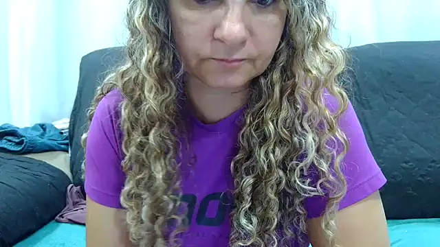 Kellynha Sweet online show from January 31, 2025, 4:36 am