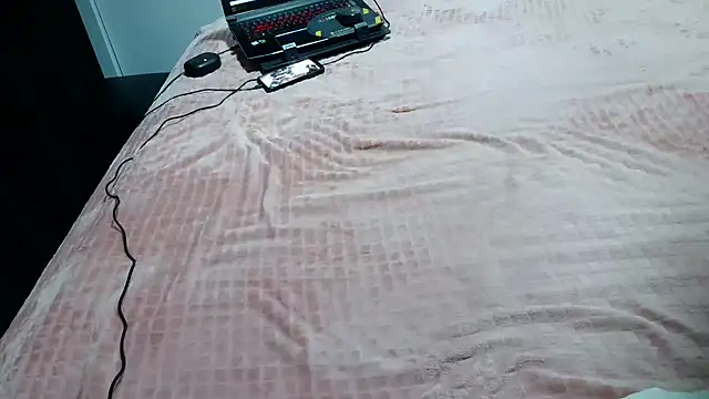 Kellynha Sweet online show from February 25, 2025, 11:11 pm