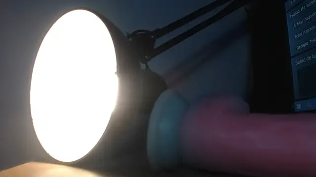 Snapshot of DaMikaela_ chatting on February 13, 2025, 10:11 pm DaMikaela online show from February 13, 2025, 10:11 pm