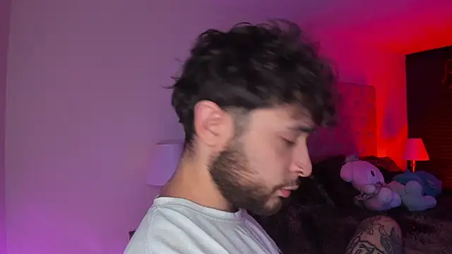 Snapshot of AbbyAndChris2 chatting on February 15, 2026, 11:23 pm AbbyAndChris2 online show from February 15, 2026, 11:23 pm