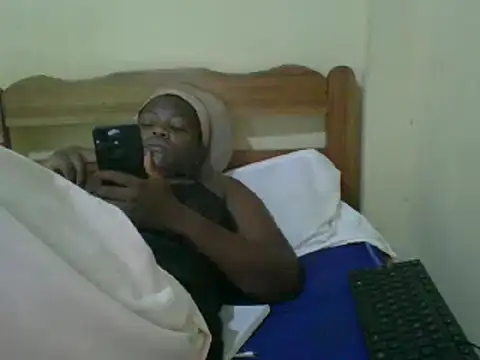 Snapshot of sweet-frida22 chatting on February 15, 2025, 6:44 am sweet-frida22 online show from February 15, 2025, 6:44 am