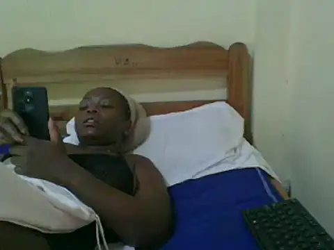 Snapshot of sweet-frida22 chatting on February 15, 2025, 9:49 am sweet-frida22 online show from February 15, 2025, 9:49 am