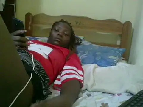 Snapshot of sweet-frida22 chatting on February 19, 2025, 12:00 pm sweet-frida22 online show from February 19, 2025, 12:00 pm