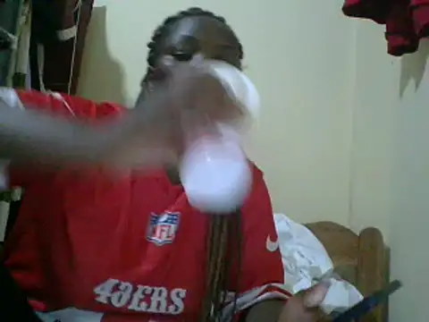 Snapshot of sweet-frida22 chatting on February 19, 2025, 4:11 pm sweet-frida22 online show from February 19, 2025, 4:11 pm