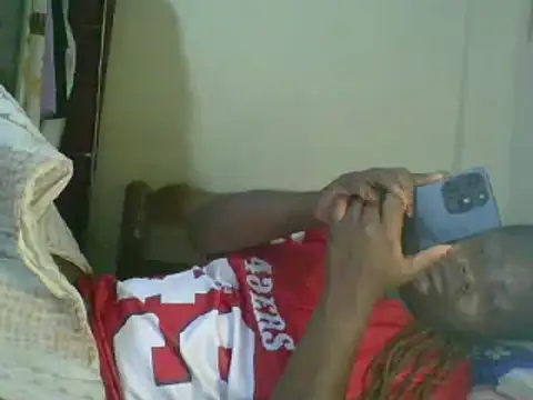 Snapshot of sweet-frida22 chatting on February 20, 2025, 3:01 am sweet-frida22 online show from February 20, 2025, 3:01 am