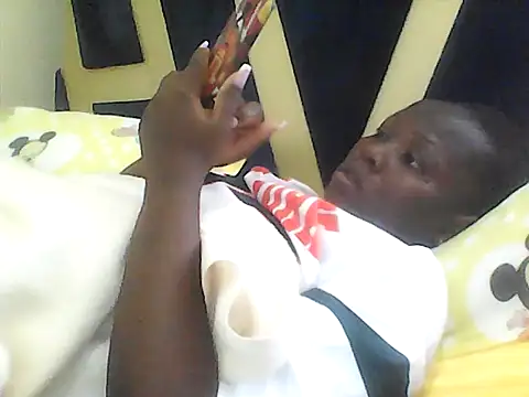 Snapshot of sweet-frida22 chatting on November 8, 2025, 8:03 am sweet-frida22 online show from November 8, 2025, 8:03 am