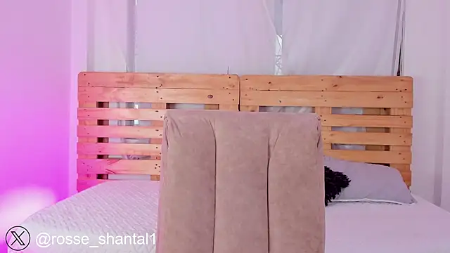 Snapshot of shantal_rosse1 chatting on September 24, 2025, 12:08 pm shantal rosse1 online show from September 24, 2025, 12:08 pm