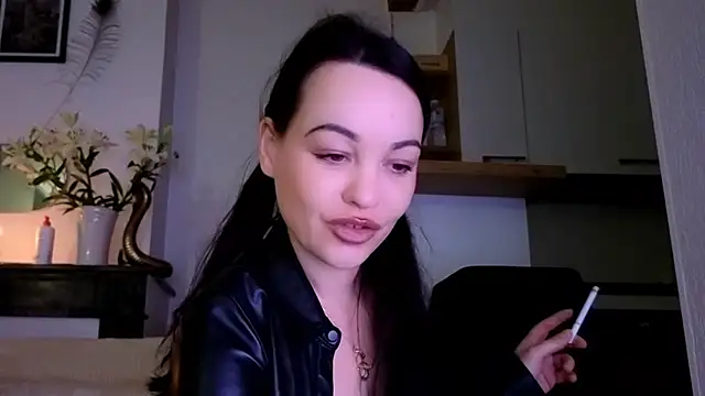 Snapshot of Lilie_romeo chatting on December 17, 2024, 4:11 pm Lilie romeo online show from December 17, 2024, 4:11 pm