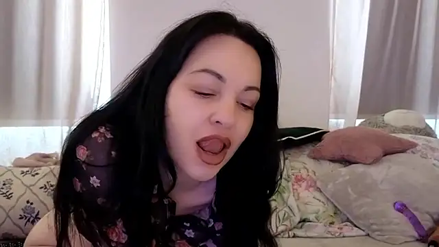 Snapshot of Lilie_romeo chatting on October 21, 2025, 10:38 am Lilie romeo online show from October 21, 2025, 10:38 am