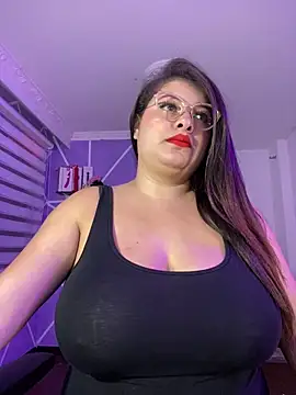 Snapshot of MiiaaJoness chatting on December 21, 2024, 3:20 pm MiiaaJoness online show from December 21, 2024, 3:20 pm