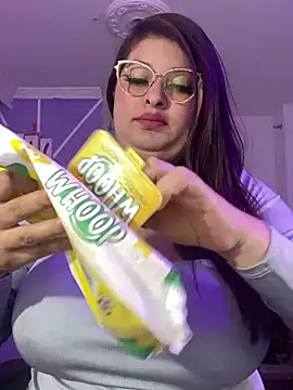 Snapshot of MiiaaJoness chatting on February 5, 2025, 3:09 pm MiiaaJoness online show from February 5, 2025, 3:09 pm