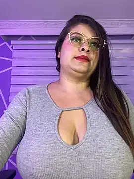 Snapshot of MiiaaJoness chatting on March 3, 2025, 3:09 pm MiiaaJoness online show from March 3, 2025, 3:09 pm