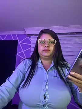 Snapshot of MiiaaJoness chatting on September 26, 2025, 2:54 pm MiiaaJoness online show from September 26, 2025, 2:54 pm