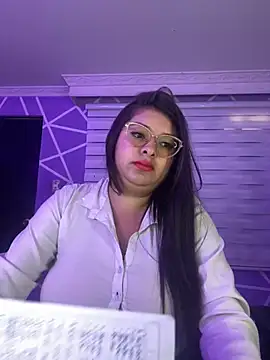 Snapshot of MiiaaJoness chatting on October 1, 2025, 3:07 pm MiiaaJoness online show from October 1, 2025, 3:07 pm