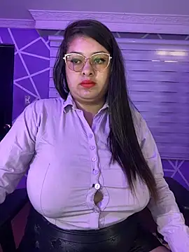 MiiaaJoness online show from October 27, 2025, 3:05 pm