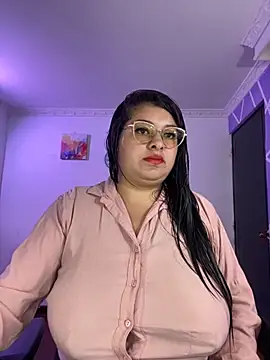 MiiaaJoness online show from December 4, 2025, 2:59 pm