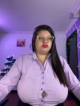 Snapshot of MiiaaJoness chatting on December 19, 2025, 2:57 pm MiiaaJoness online show from December 19, 2025, 2:57 pm