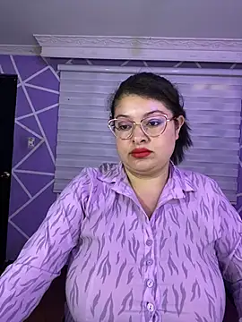 MiiaaJoness online show from May 20, 2026, 8:37 pm