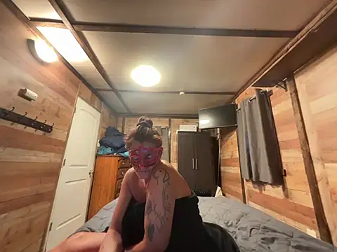 prainxxx22 online show from February 19, 2025, 7:48 pm