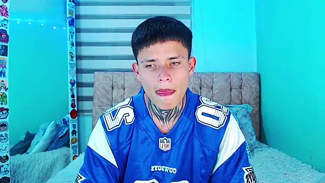  justinmoon2 online show from December 22, 2025, 3:47 am