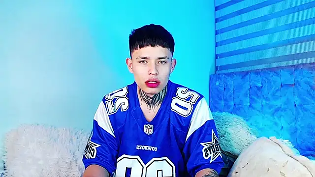  justinmoon2 online show from July 13, 2026, 5:32 am