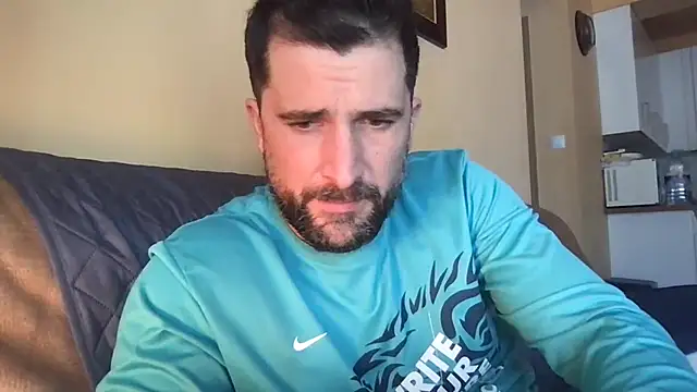 Snapshot of alex877x chatting on January 15, 2026, 11:15 am alex877x online show from January 15, 2026, 11:15 am