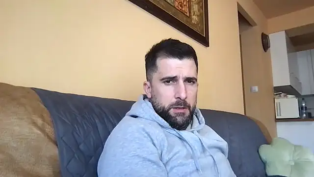 Snapshot of alex877x chatting on February 3, 2026, 9:14 am alex877x online show from February 3, 2026, 9:14 am