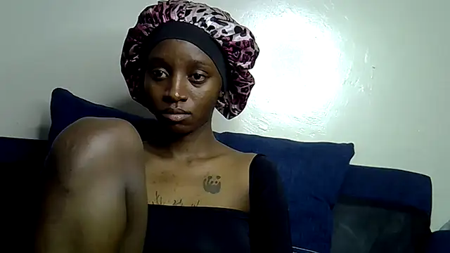 Snapshot of Enkarxx chatting on February 12, 2026, 12:16 am Enkarxx online show from February 12, 2026, 12:16 am