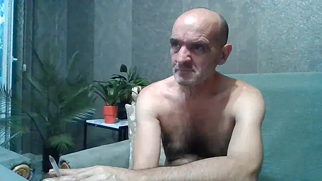 Snapshot of skorpibg65 chatting on July 10, 2026, 5:04 pm skorpibg65 online show from July 10, 2026, 5:04 pm