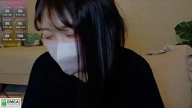 SUZU  online show from March 13, 2026, 12:12 pm