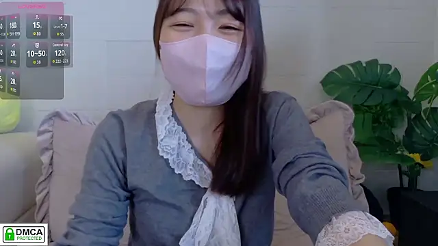 SUZU  online show from May 22, 2026, 4:08 am