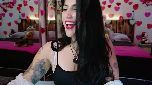 azahar  ziiz online show from February 8, 2026, 11:52 pm