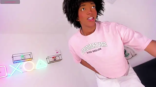 eileen tanihara online show from September 11, 2025, 4:12 am