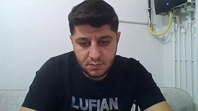 erkekkkadam online show from December 29, 2024, 3:24 pm