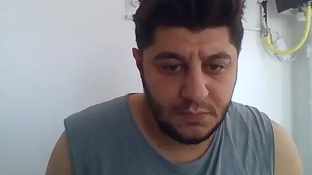 erkekkkadam online show from September 21, 2025, 7:10 am