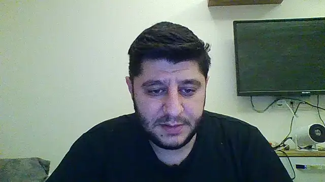 Snapshot of erkekkkadam chatting on February 17, 2026, 7:09 pm erkekkkadam online show from February 17, 2026, 7:09 pm