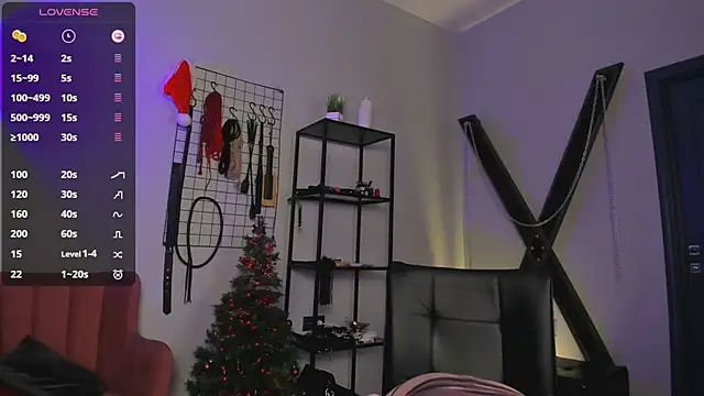 Snapshot of Lola_Missy chatting on December 7, 2024, 9:17 am Lola Missy online show from December 7, 2024, 9:17 am